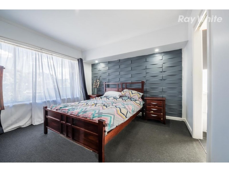 1/128 Scott Grove, Kingsbury VIC 3083