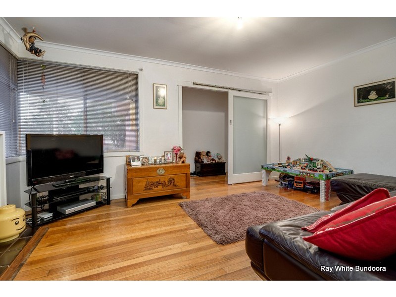 29 Glenn Crescent, Bundoora VIC 3083