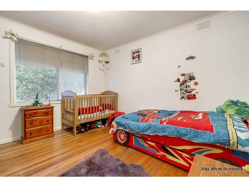 29 Glenn Crescent, Bundoora VIC 3083