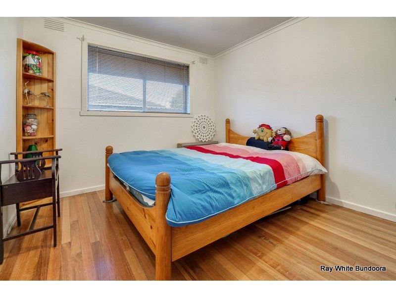 29 Glenn Crescent, Bundoora VIC 3083