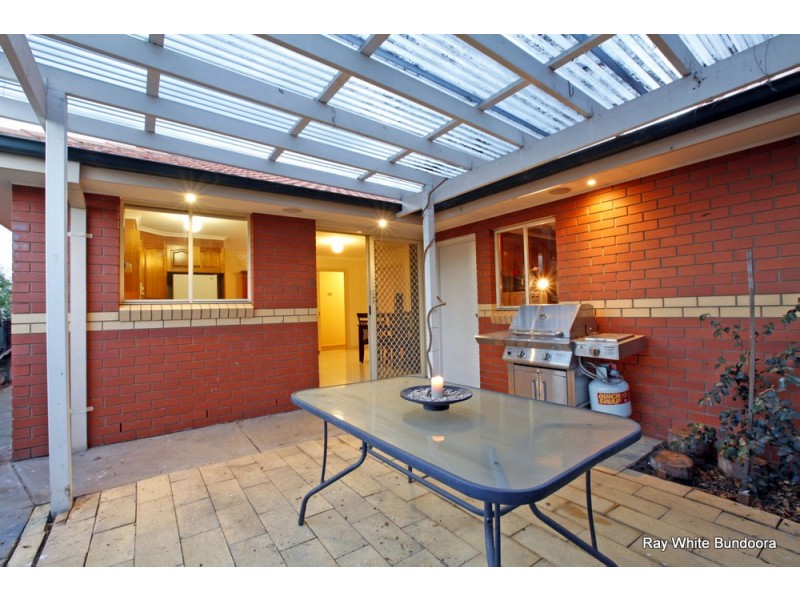 15 Bentley Way, Mill Park VIC 3082