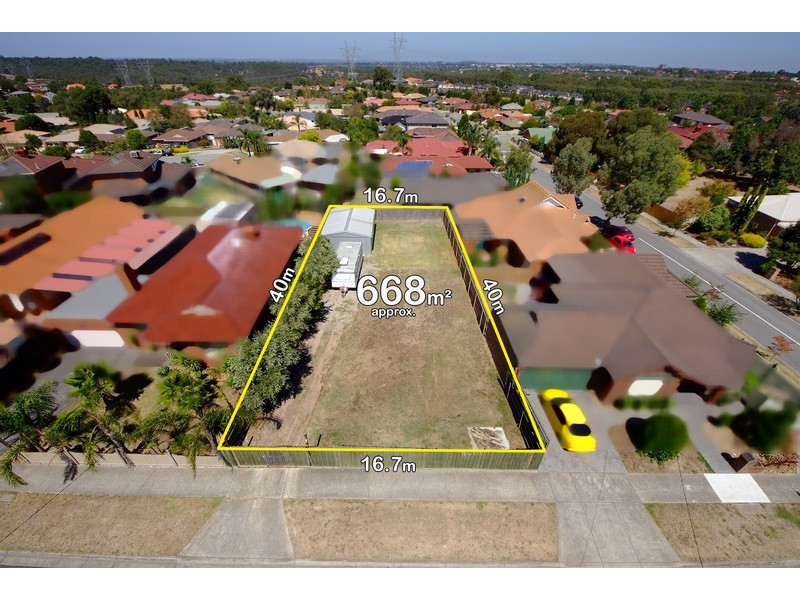 33 McGlynn Avenue, South Morang VIC 3752