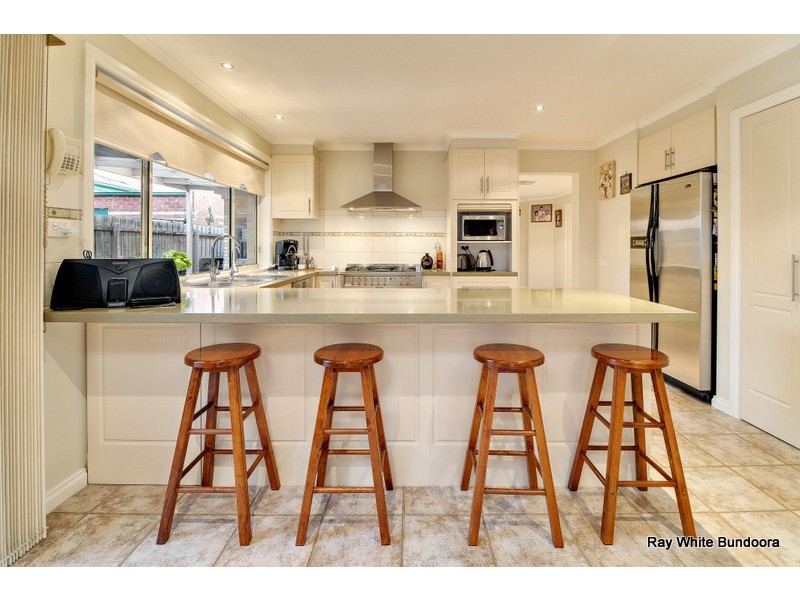 82 Josef Avenue, Bundoora VIC 3083