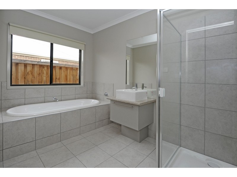 14 Orient Drive, Doreen VIC 3754