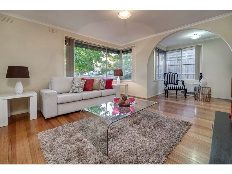 8 Athol Avenue, Bundoora VIC 3083