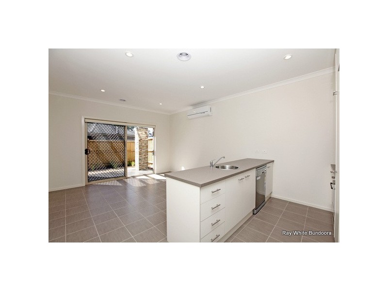 2/9 Hickling Drive, Mernda VIC 3754