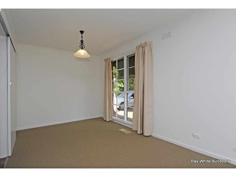4 Glenn Crescent, Bundoora VIC 3083