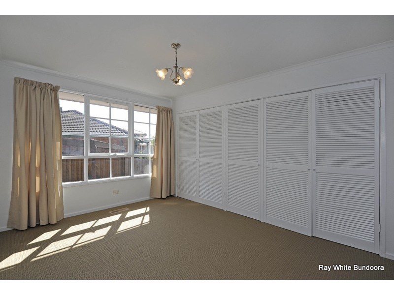 4 Glenn Crescent, Bundoora VIC 3083