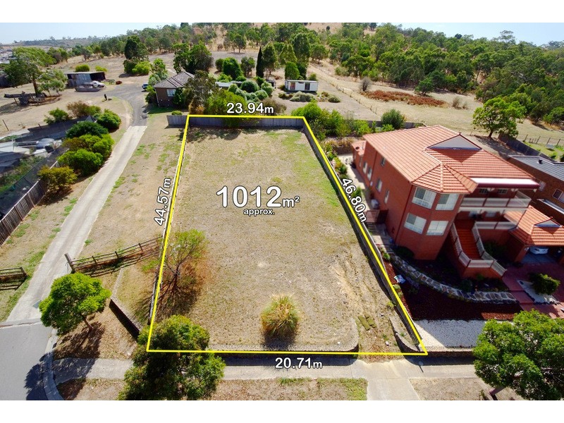 5 Skyline Drive, South Morang VIC 3752