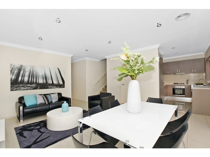 4/7 Old Plenty Road, South Morang VIC 3752