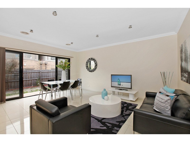 4/7 Old Plenty Road, South Morang VIC 3752