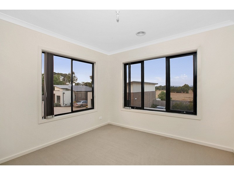 4/7 Old Plenty Road, South Morang VIC 3752