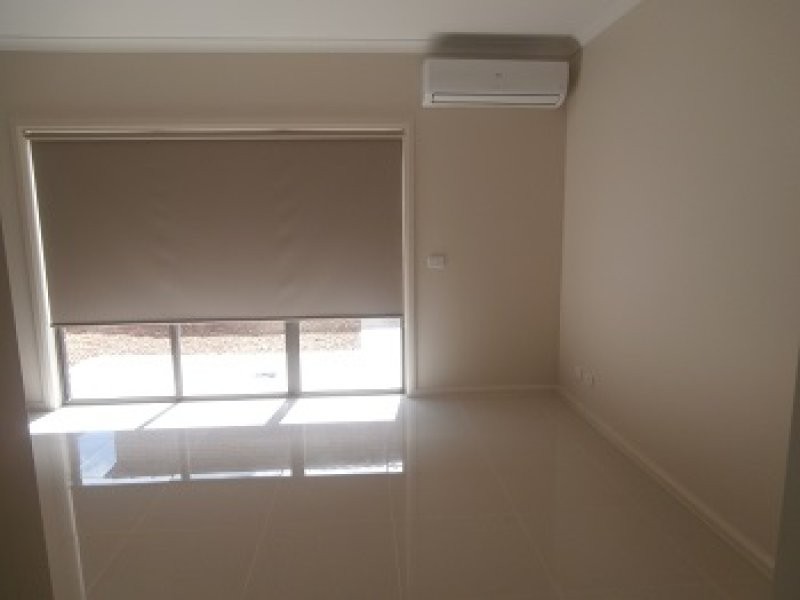 13 Allumba Way, Wollert VIC 3750