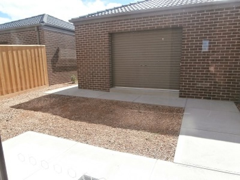 13 Allumba Way, Wollert VIC 3750