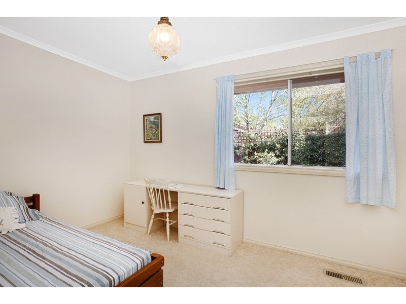 2/8 Herbert Street, Watsonia VIC 3087