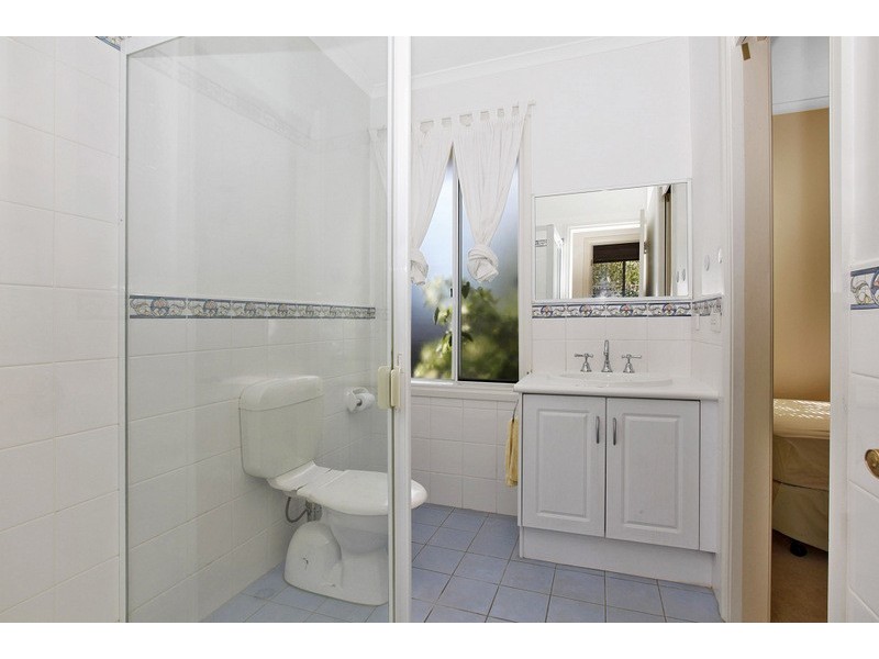 2/8 Herbert Street, Watsonia VIC 3087