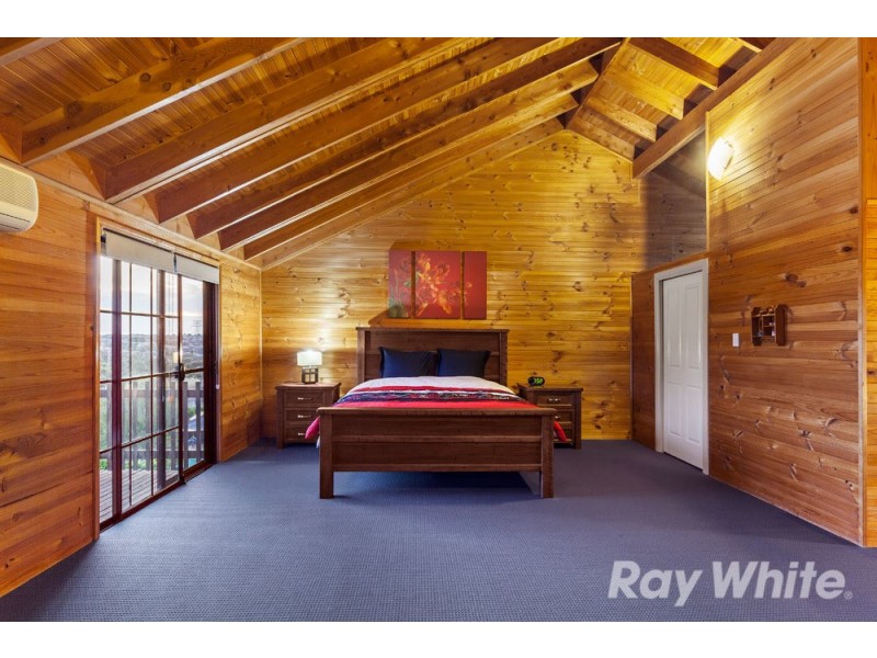 21 Neilsen Crescent, Bundoora VIC 3083