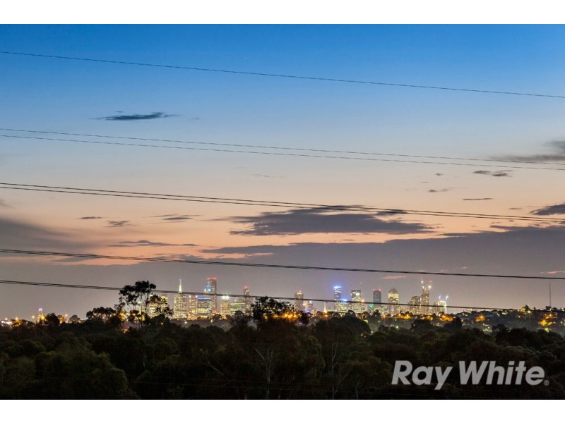 21 Neilsen Crescent, Bundoora VIC 3083