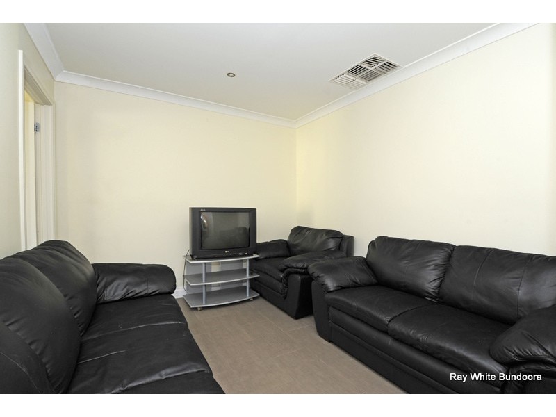 15 Kevin Street, Bundoora VIC 3083