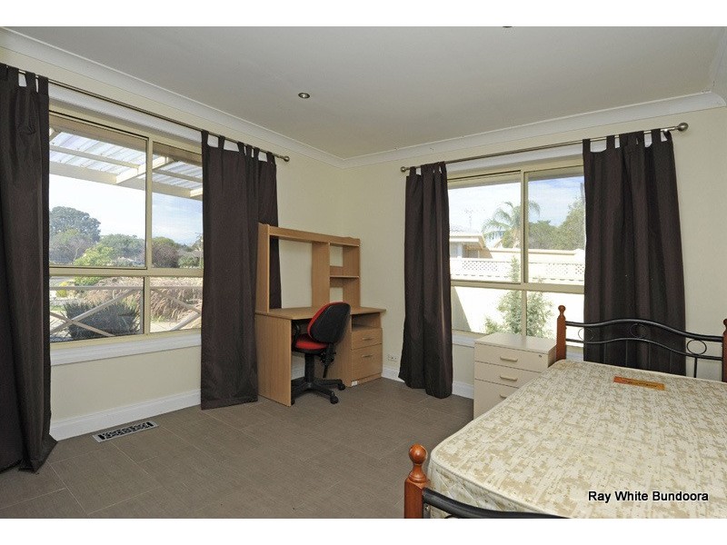 15 Kevin Street, Bundoora VIC 3083