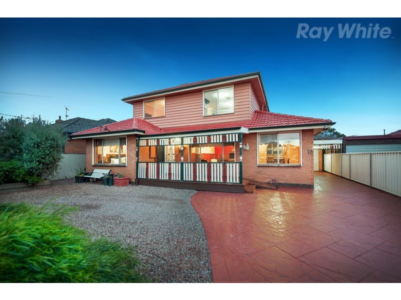 111 The Fairway, Kingsbury VIC 3083