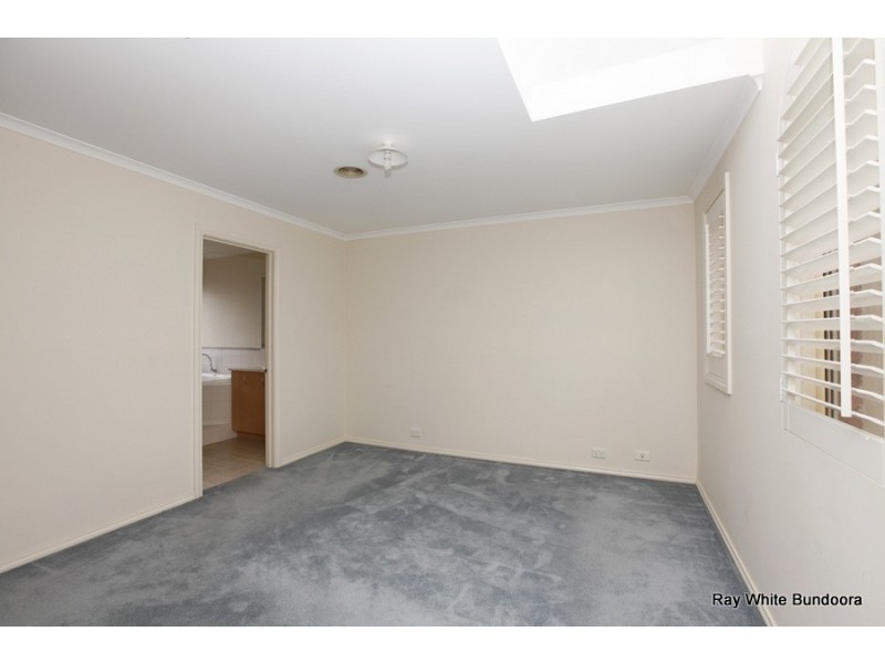 1 Redbark Hill Circuit, South Morang VIC 3752