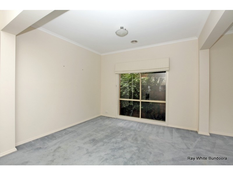 1 Redbark Hill Circuit, South Morang VIC 3752