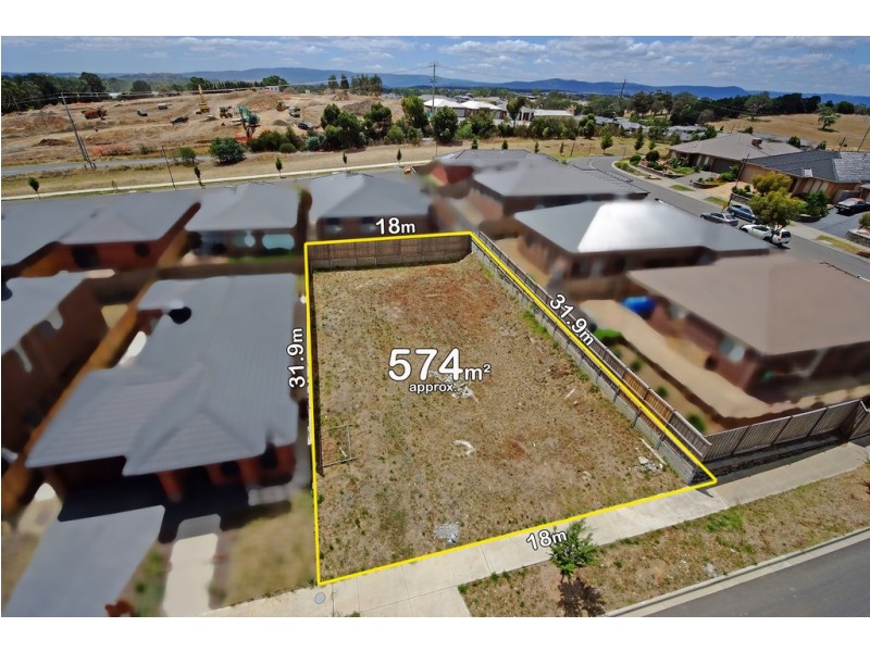 13 Turnstone Street, Doreen VIC 3754