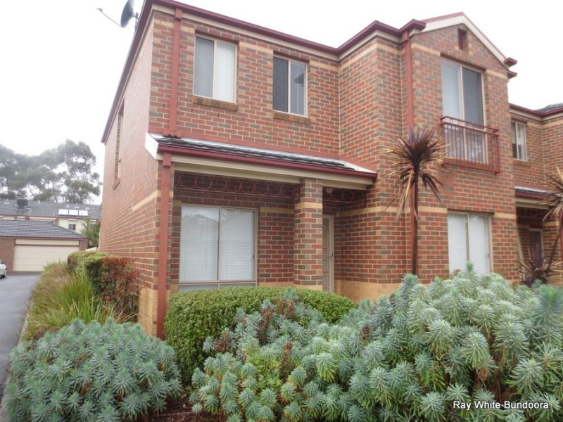 10 Malabar Walk, Bundoora VIC 3083