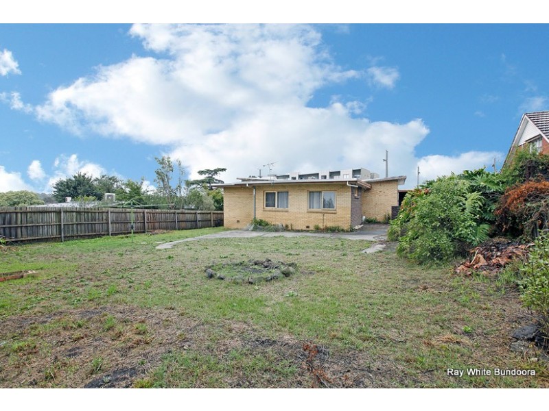 11 Plenty Road, Bundoora VIC 3083