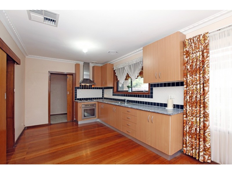 163 Darebin Drive, Lalor VIC 3075