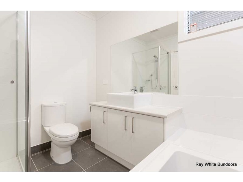 4 Dashing Road, Craigieburn VIC 3064