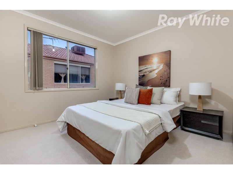 9 Shoalhaven Street, Bundoora VIC 3083