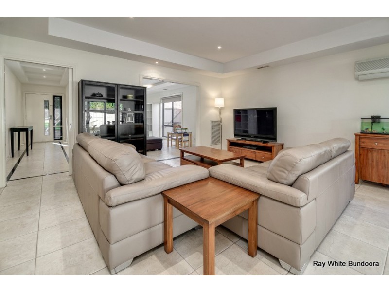 13 Flowering Gum Grove, South Morang VIC 3752