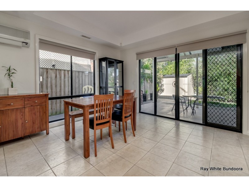 13 Flowering Gum Grove, South Morang VIC 3752
