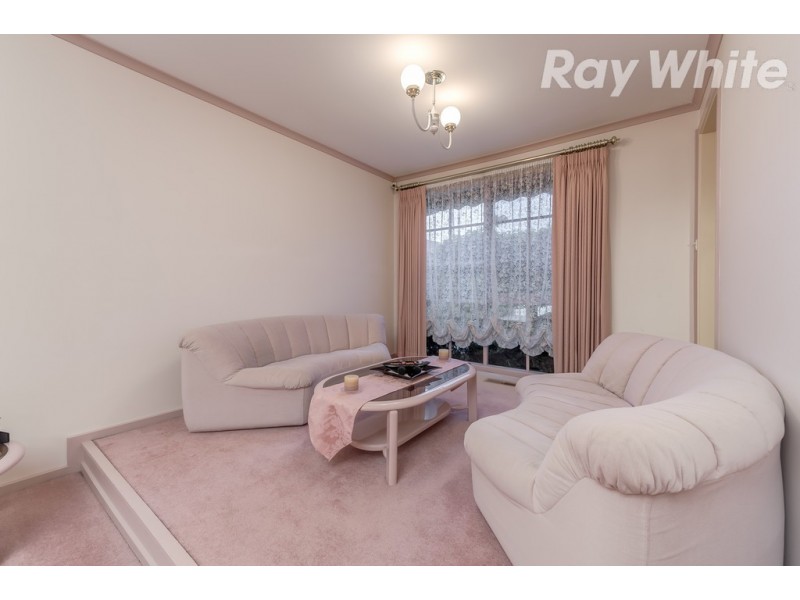 7 Leichardt Court, Mill Park VIC 3082