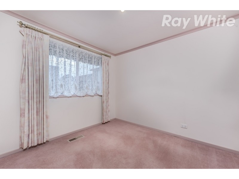 7 Leichardt Court, Mill Park VIC 3082