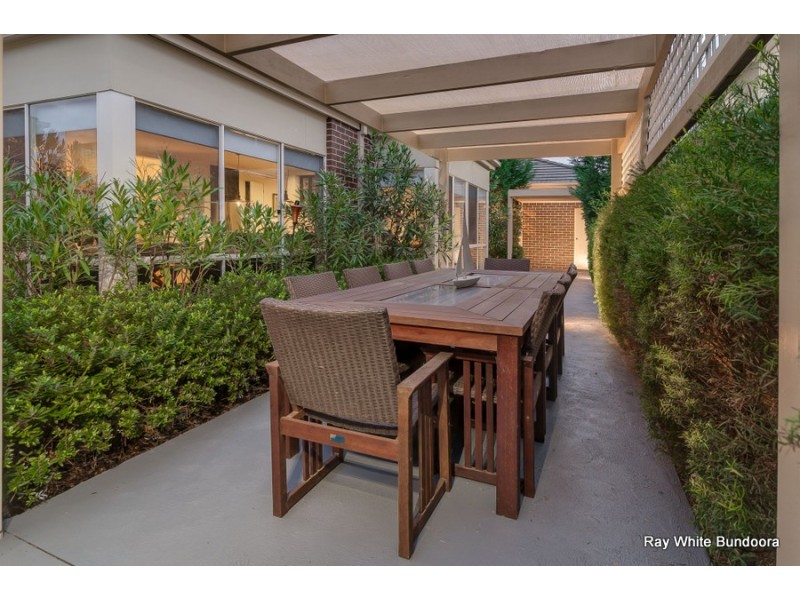 11 Scarlet Drive, Bundoora VIC 3083