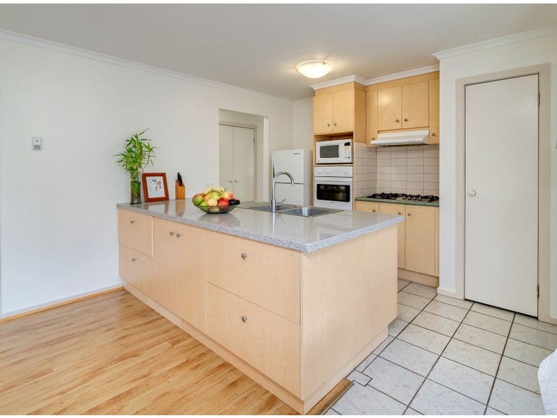 41 Josef Avenue, Bundoora VIC 3083