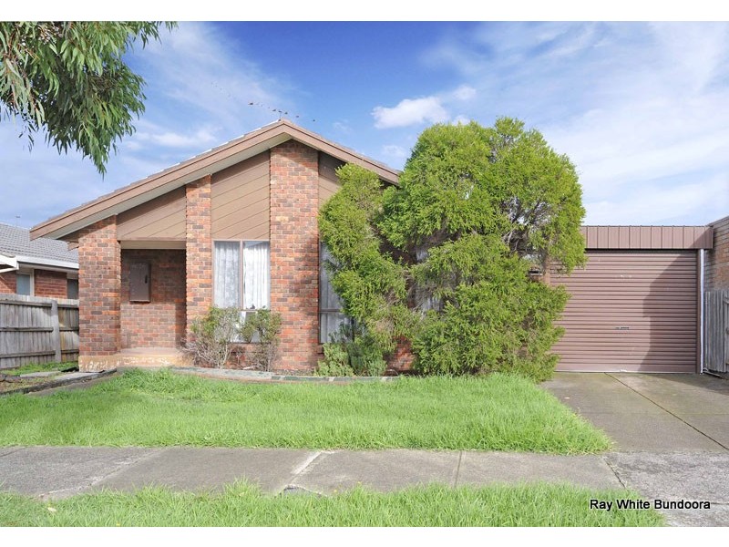 174 Roycroft Avenue, Mill Park VIC 3082