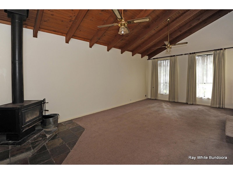 174 Roycroft Avenue, Mill Park VIC 3082