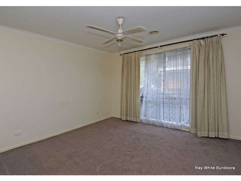 174 Roycroft Avenue, Mill Park VIC 3082