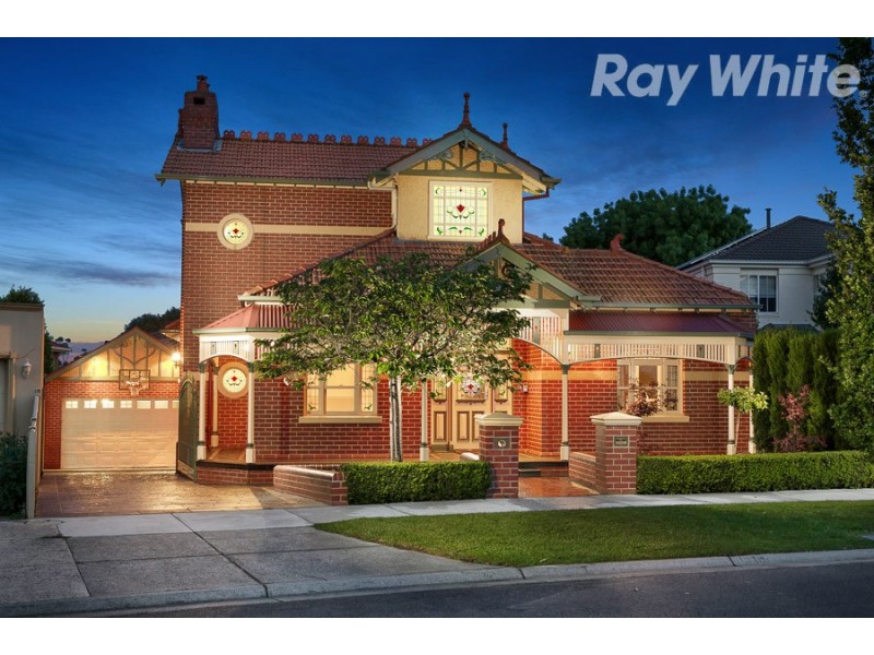 18 Snake Gully Drive, Bundoora VIC 3083