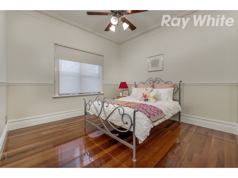 18 Snake Gully Drive, Bundoora VIC 3083