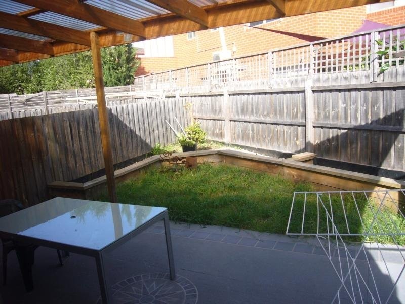 4A Benjamin Close, Bundoora VIC 3083