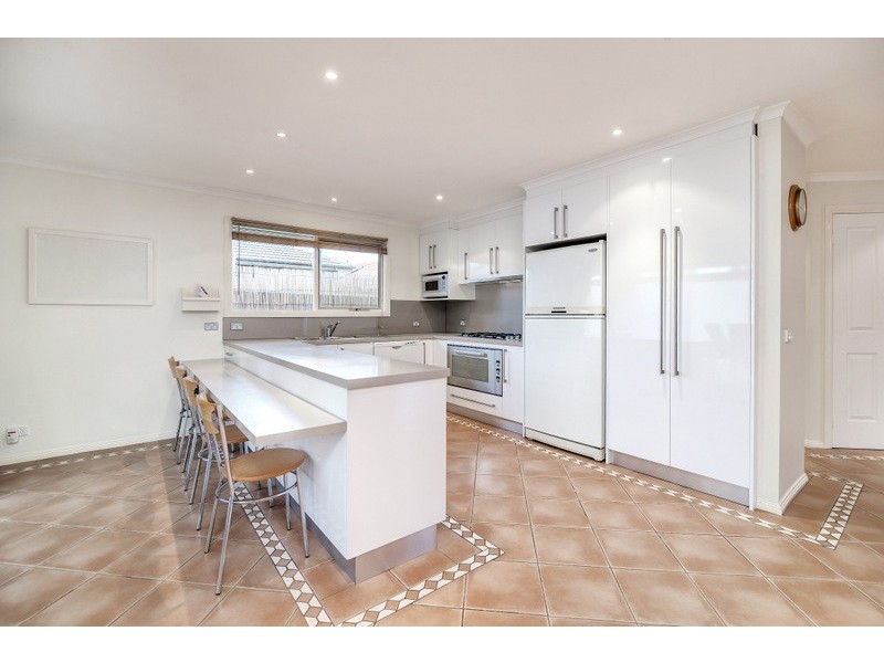 11 Winifred Court, South Morang VIC 3752