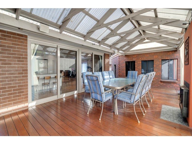 11 Winifred Court, South Morang VIC 3752