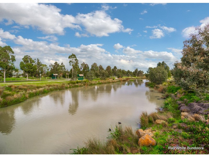 15 Barrett Place, Doreen VIC 3754