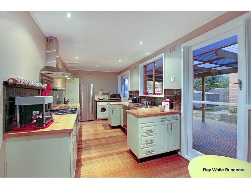 48 Noorong Avenue, Bundoora VIC 3083