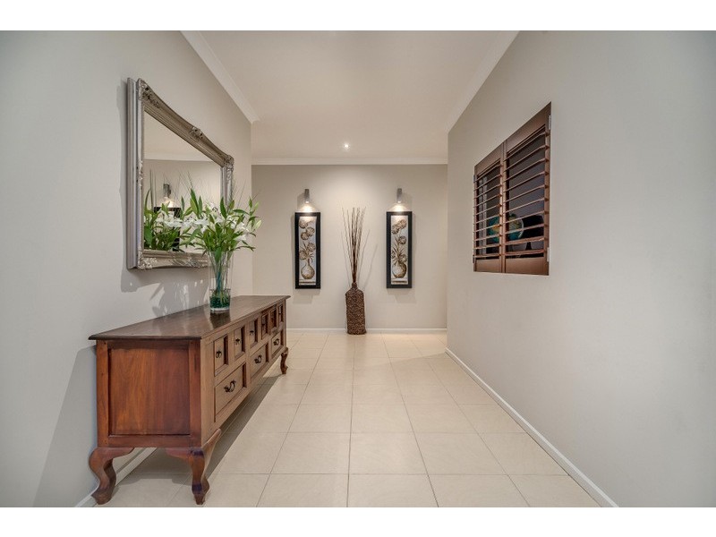 77 Wilton Vale Road, South Morang VIC 3752